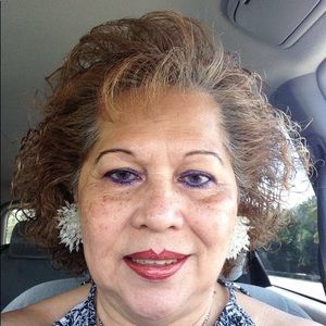 Meet your Posher, Marie